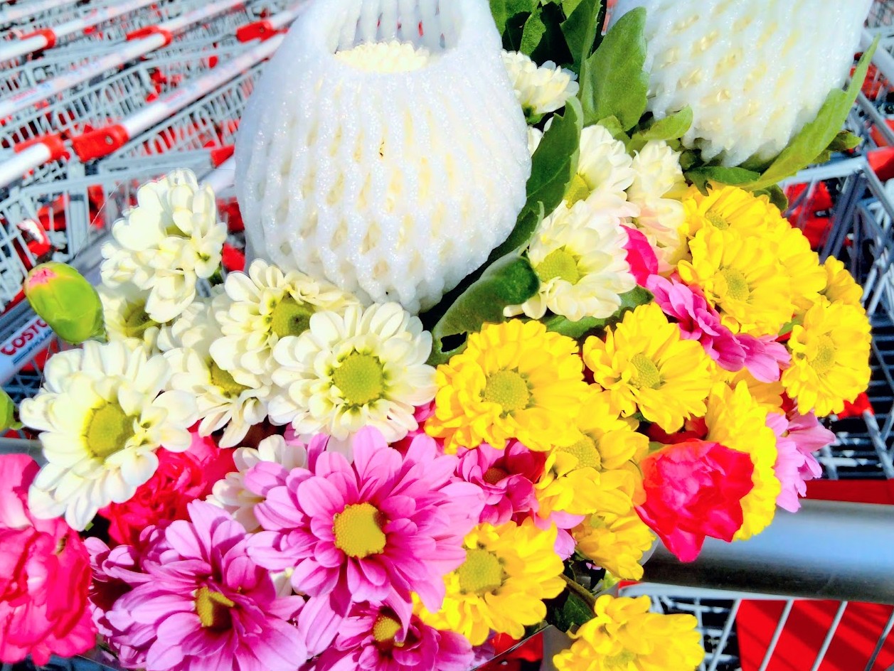 コストコホールセール川崎倉庫店２０２５年８月購入の花束ブーケお供え用（仏花）